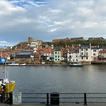 Hotel The Buck Whitby